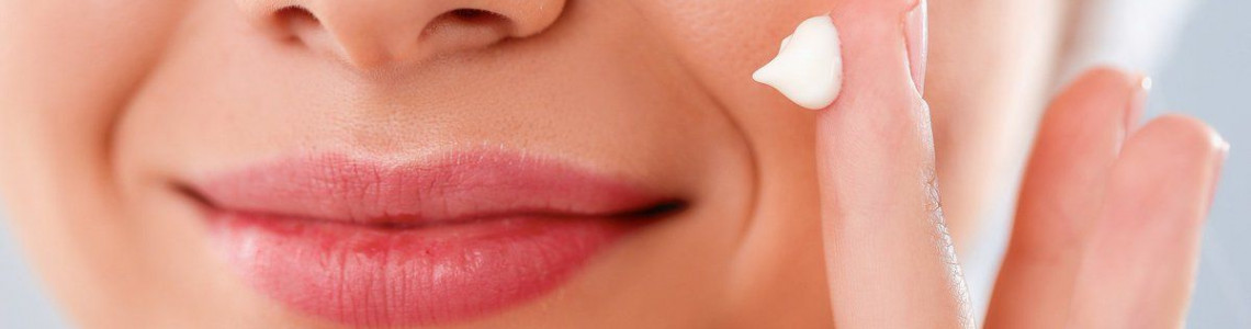 Why Your Moisturiser Has Stopped Working and What Can You do About it!